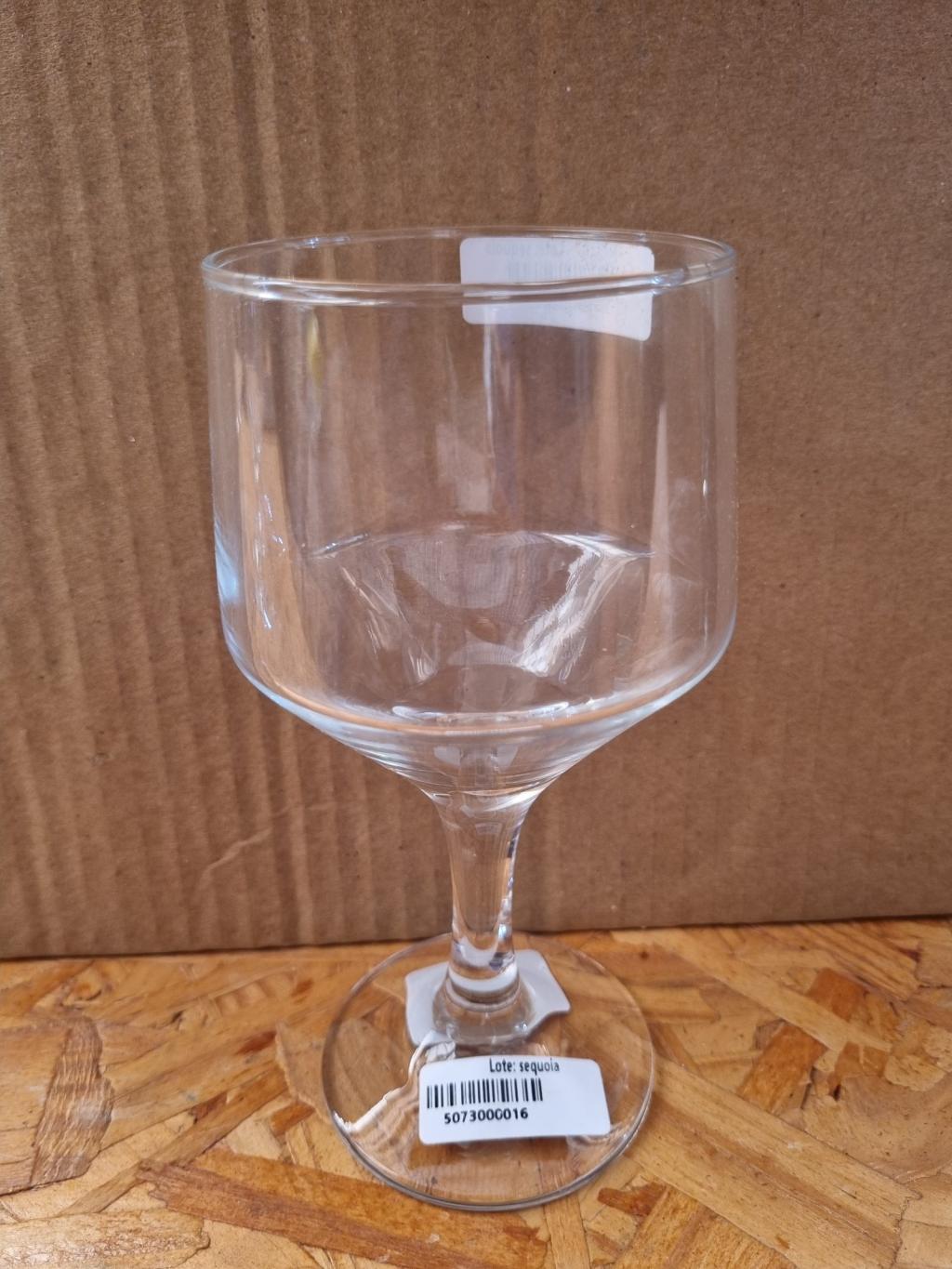Taça de vidro para vinho