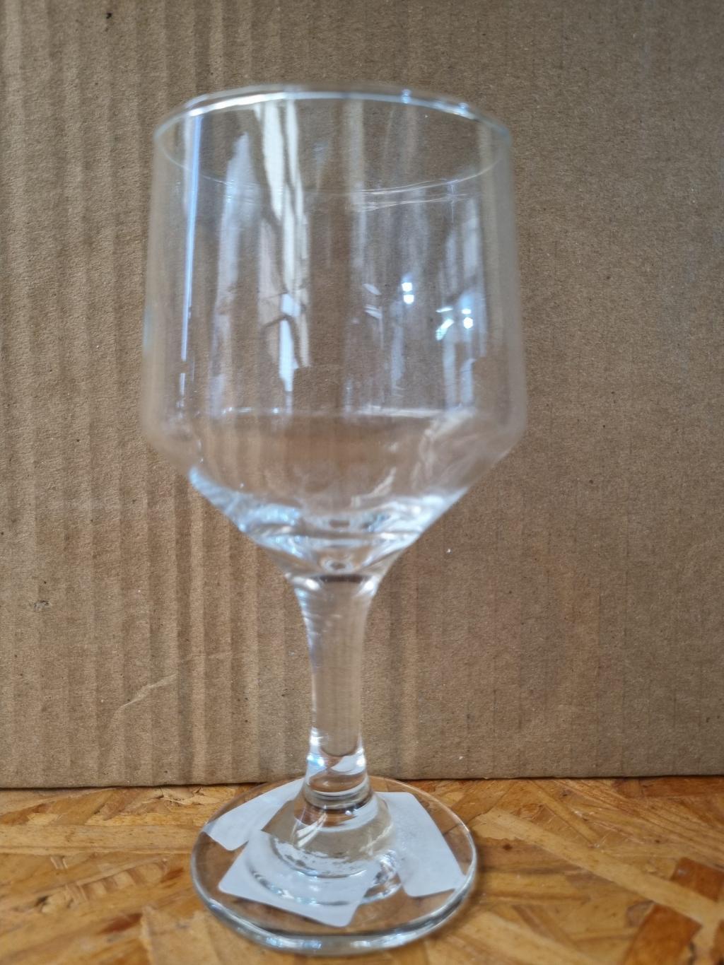 Taça de vidro para vinho