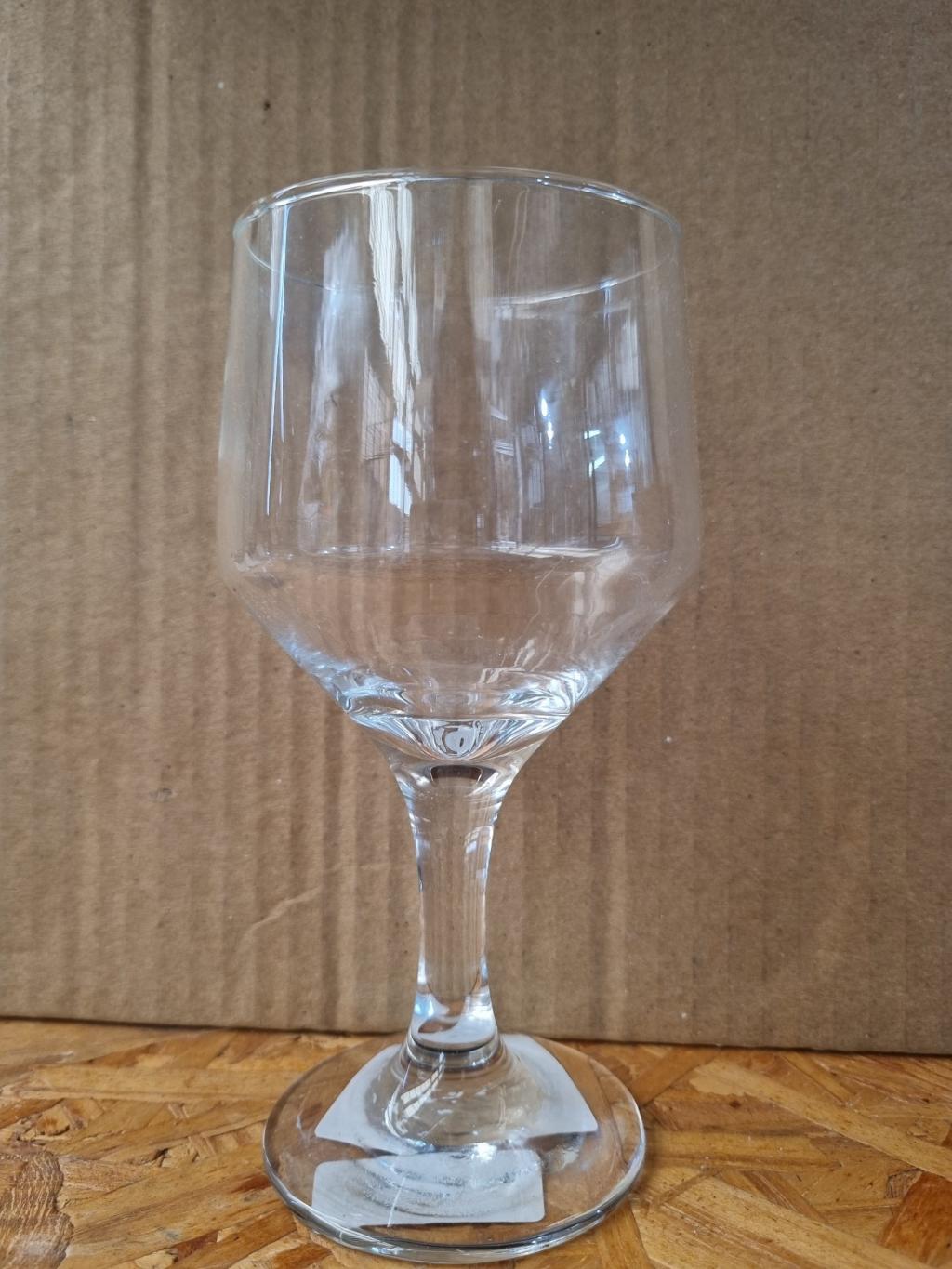 Taça de vidro para vinho