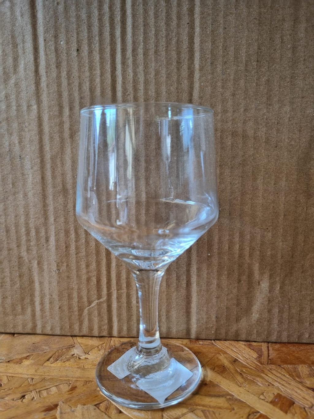 Taça de vidro para vinho