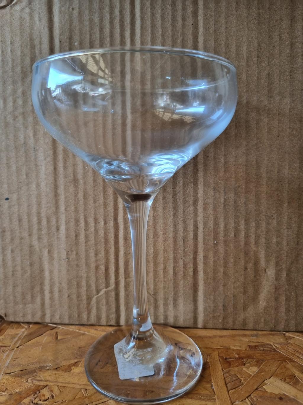 Taça de vidro para bebidas