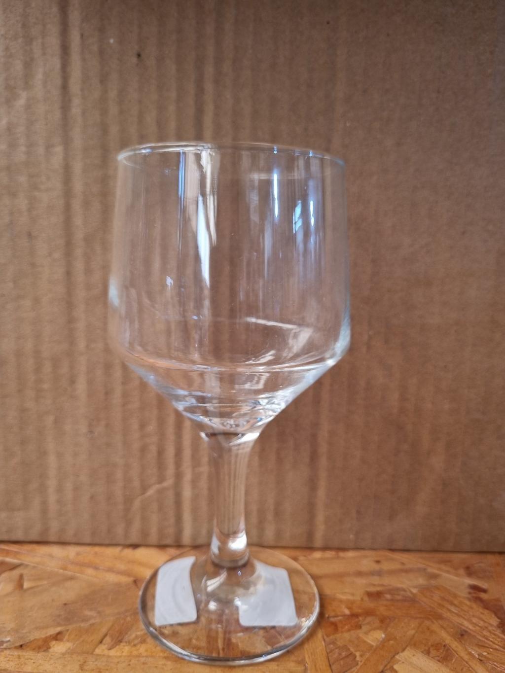 Taça de vidro para vinho