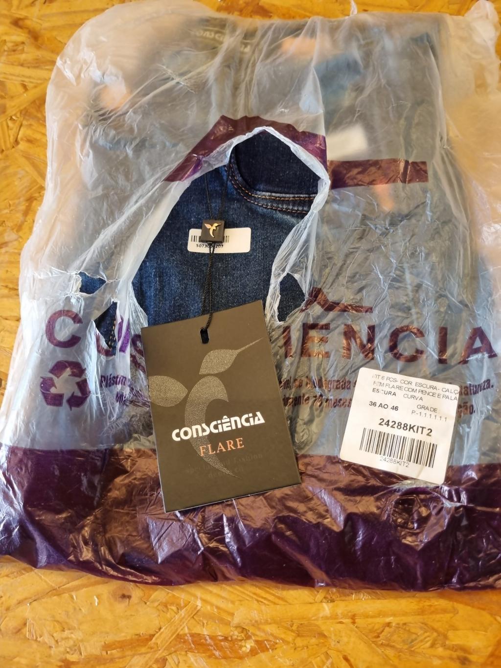 Calça jeans flare feminina