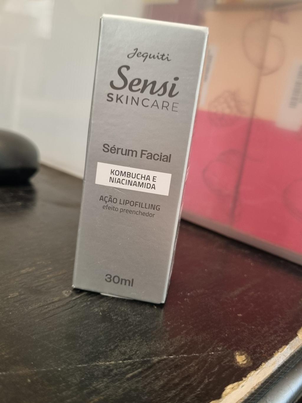 Sérum Facial Kombucha e Niacinamida