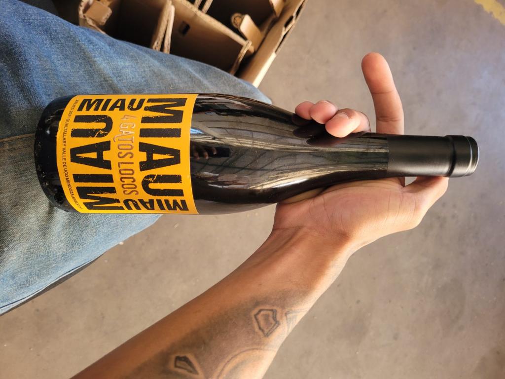 Vinho tinto seco Miau Miau 4 Gatos Locos