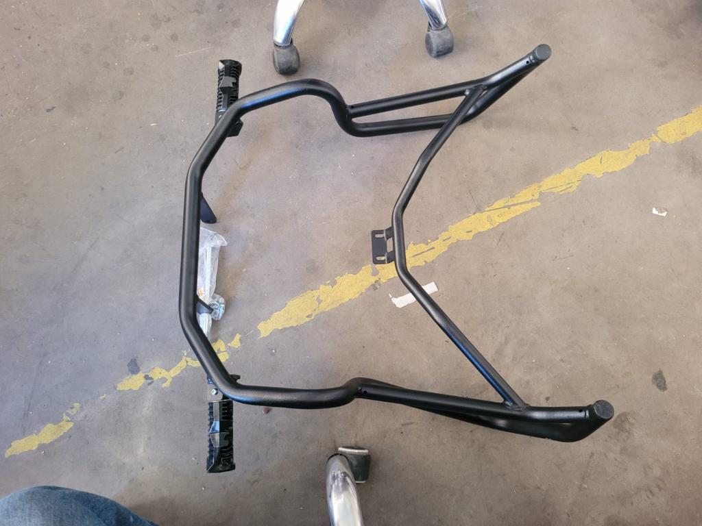 Suporte metálico para motocicleta
