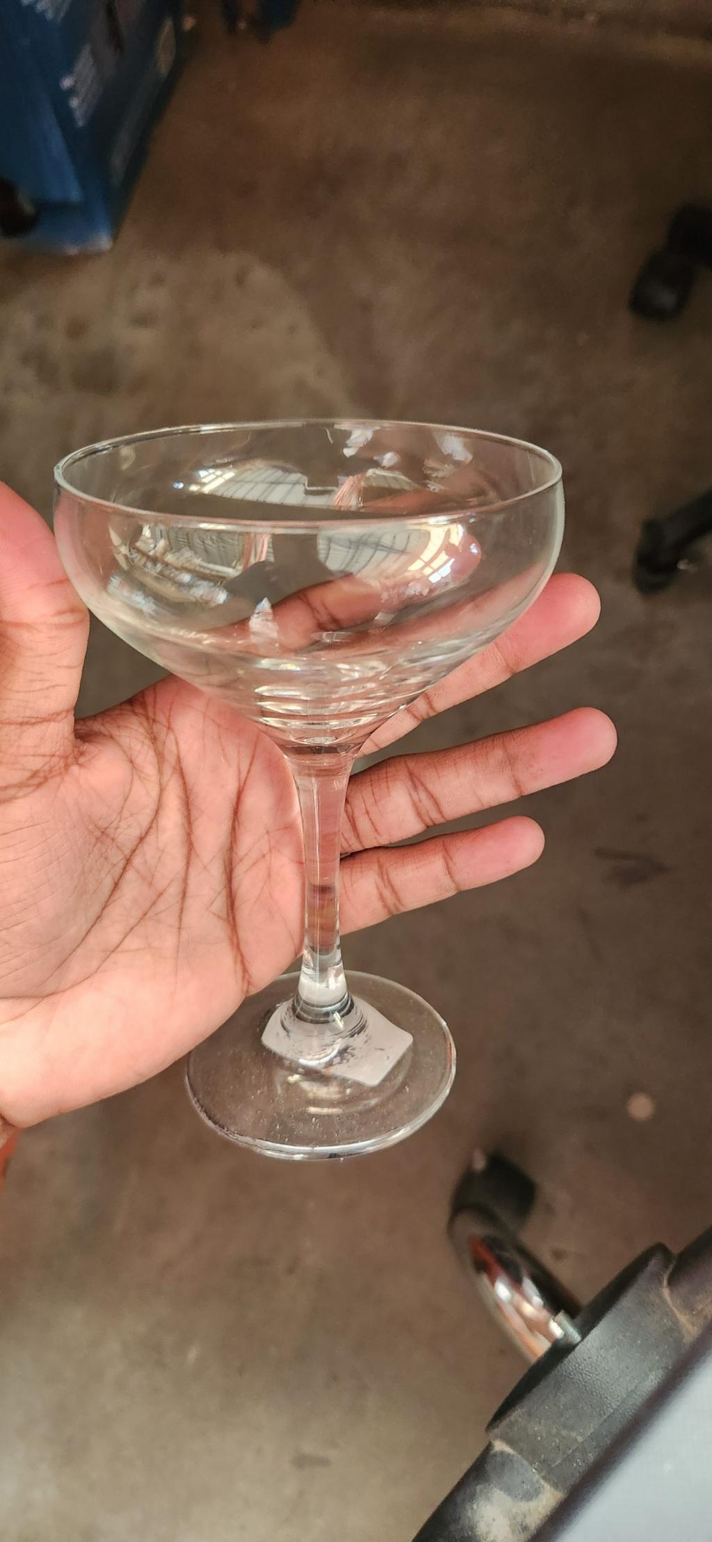 Taça de vidro para bebidas