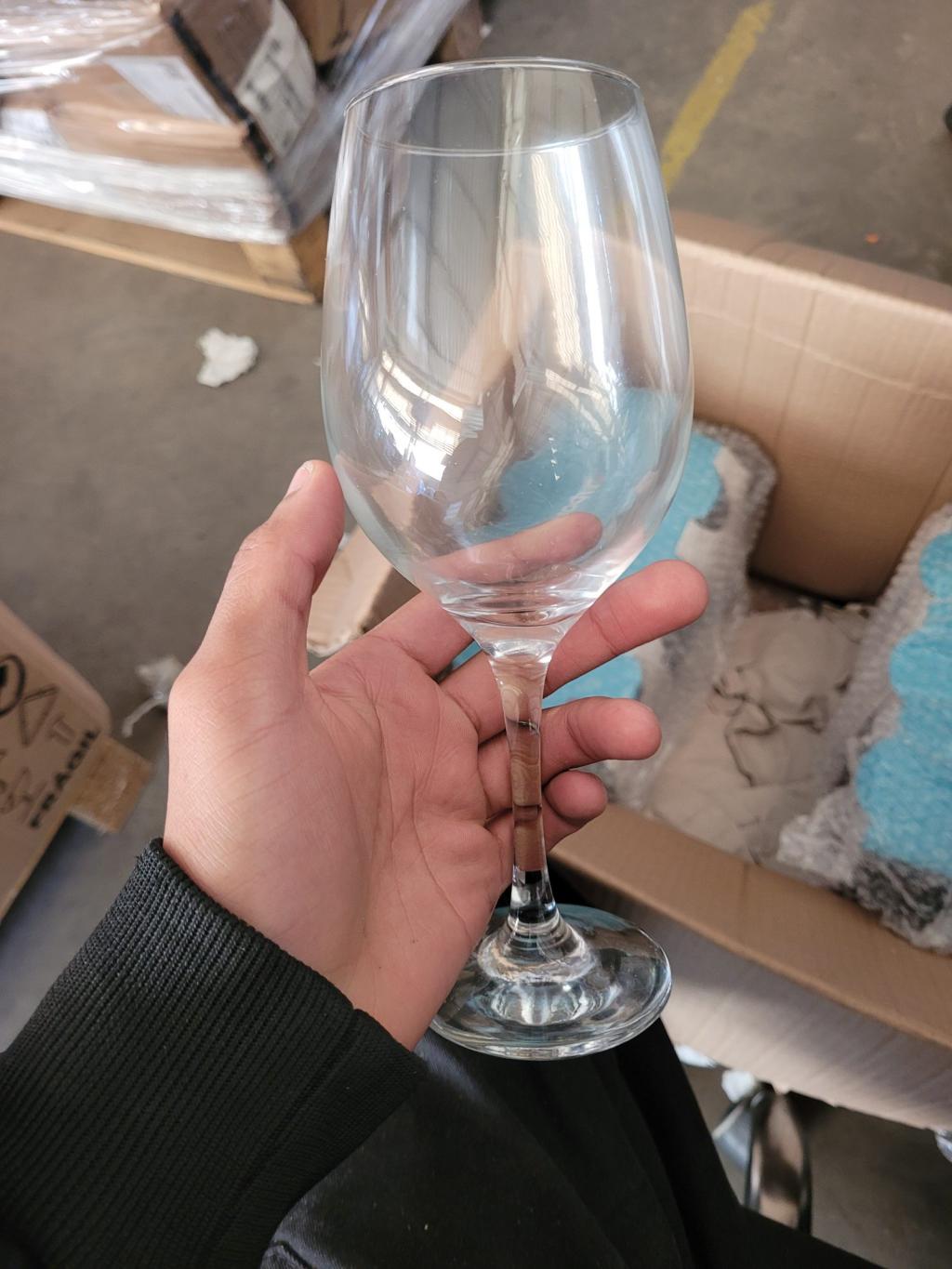 Taça de vidro para vinho