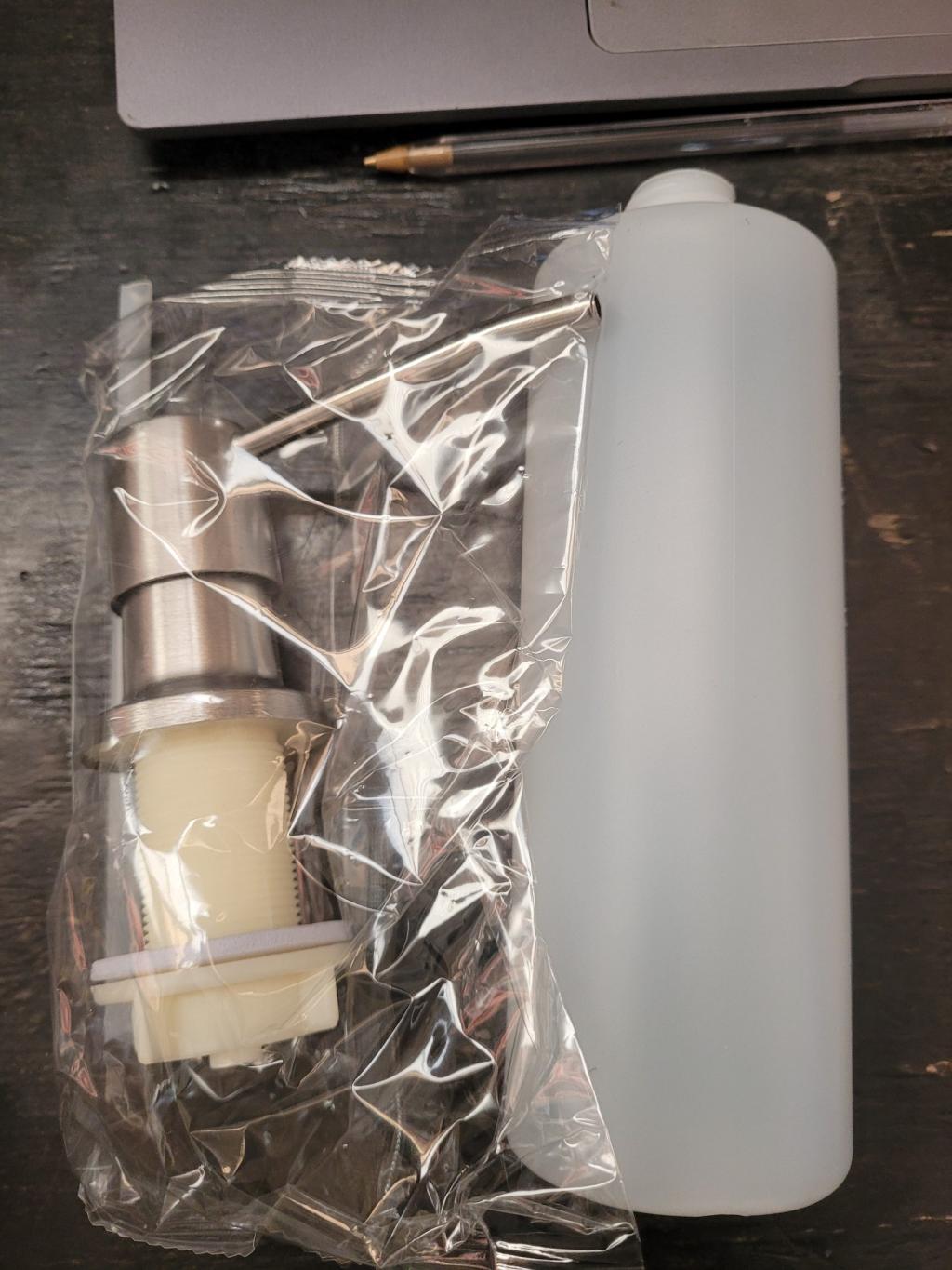 Kit de válvula e frasco para dispenser de sabonete líquido