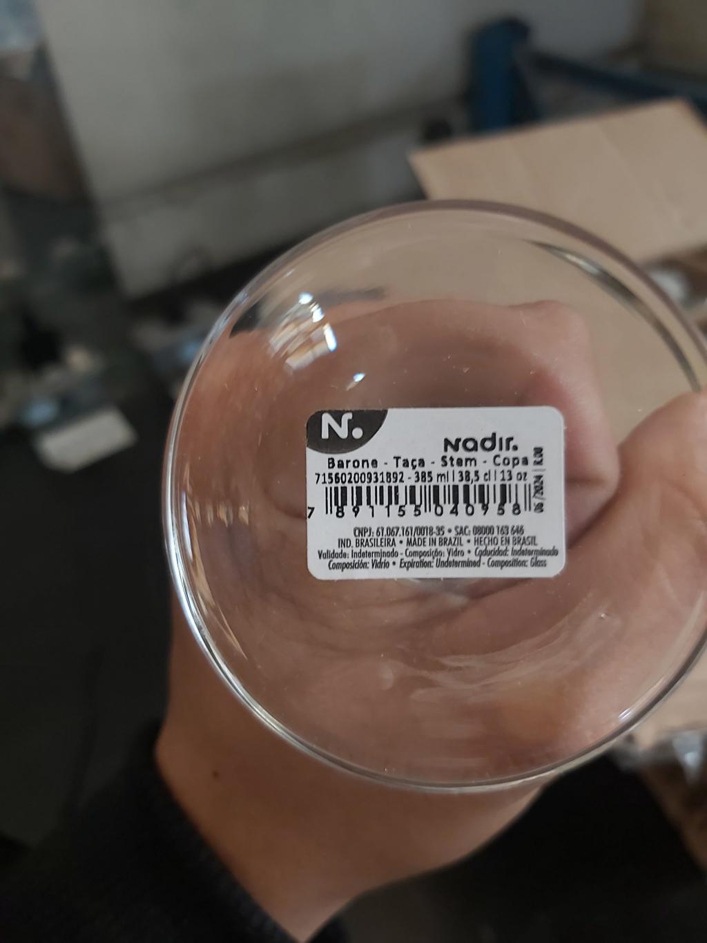 Taça de vidro para vinho