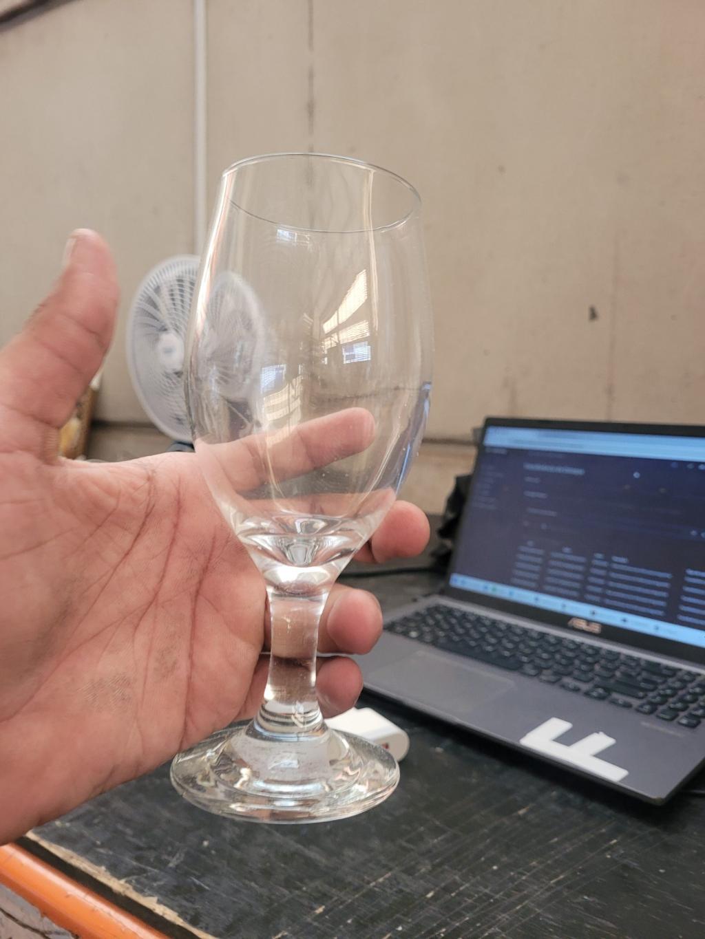 Taça de vidro para bebidas