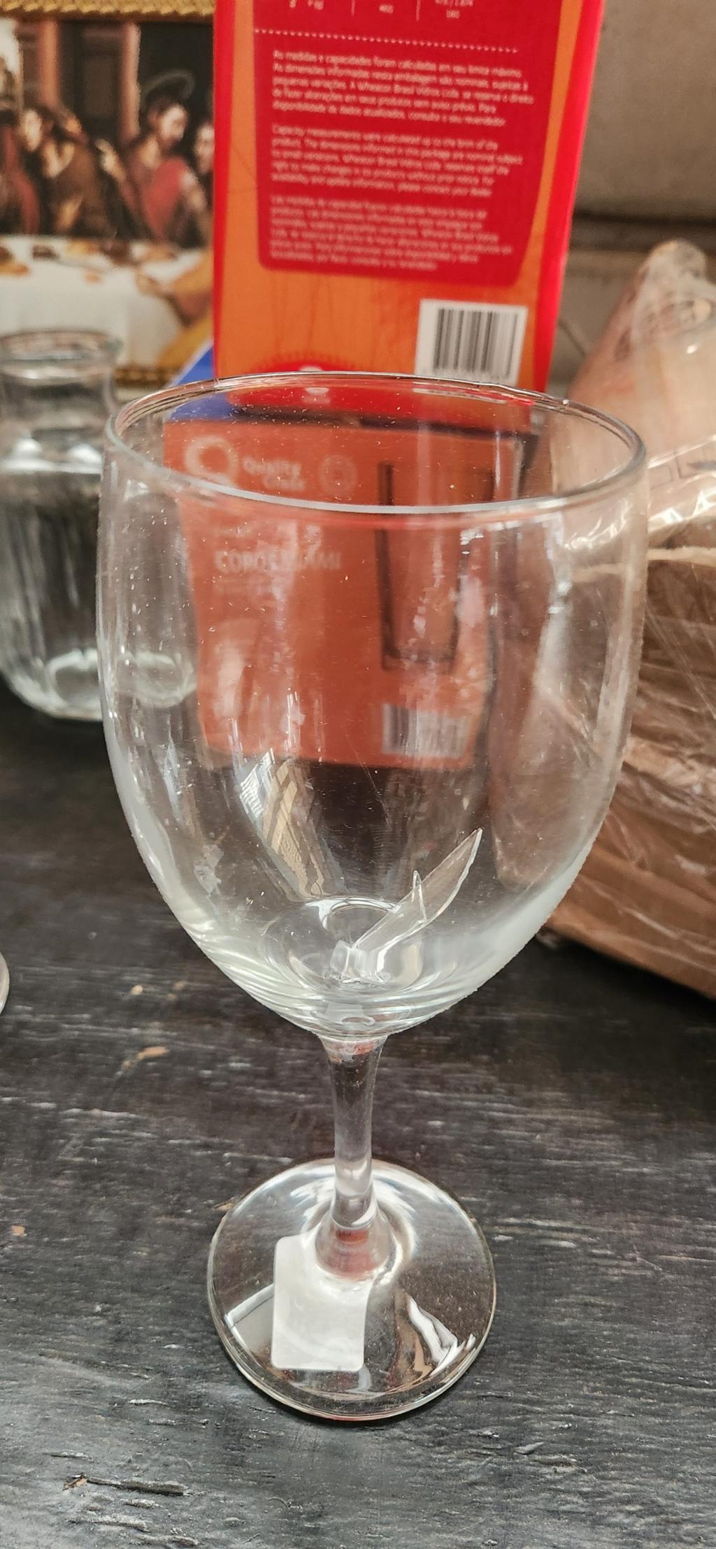 Taça de vidro para bebidas