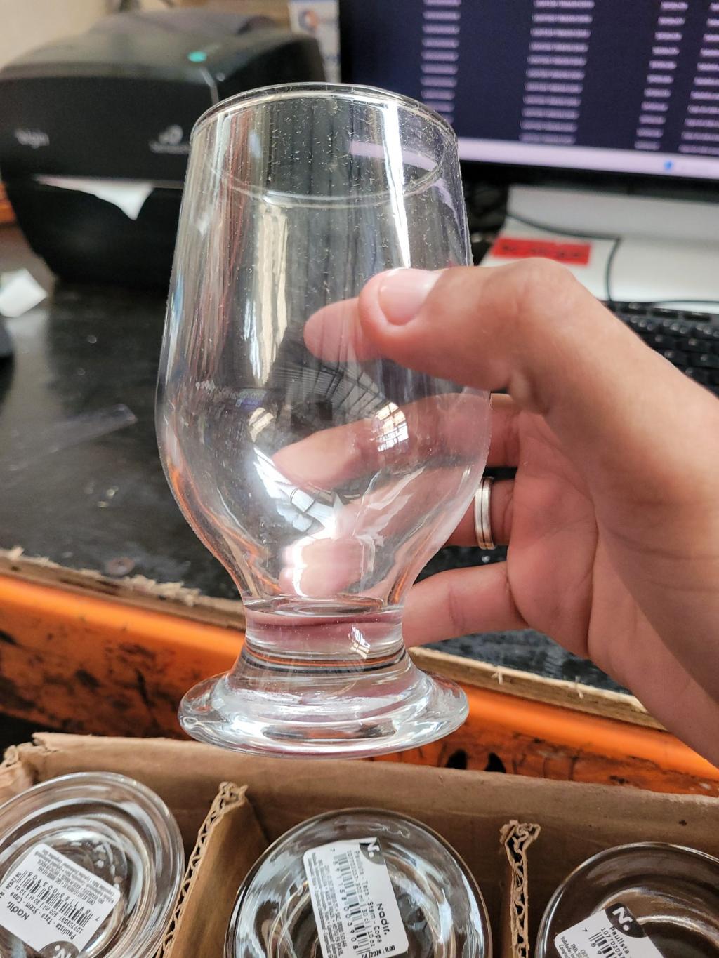 Taça de vidro para bebidas