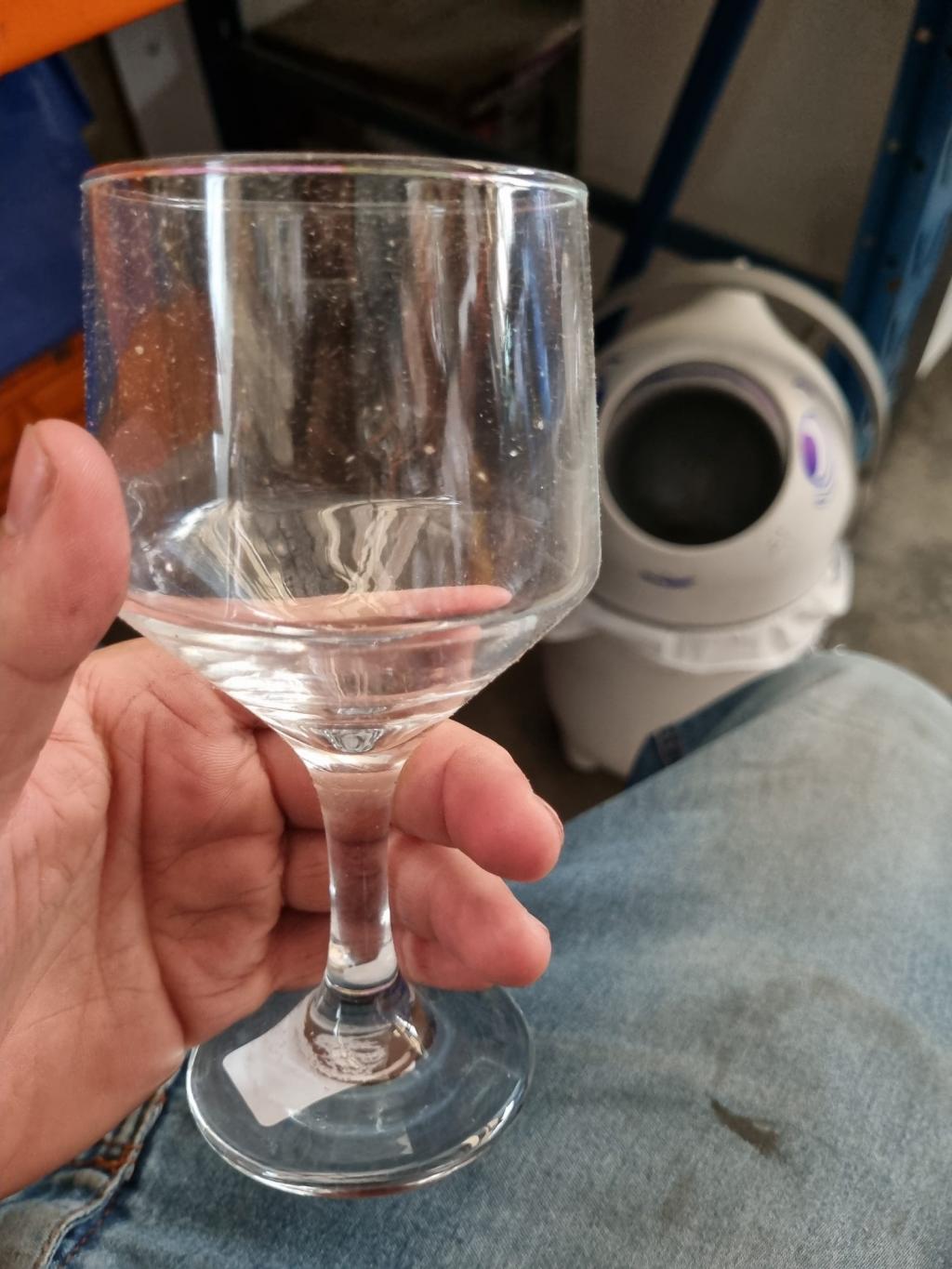 Taça de vidro para bebidas
