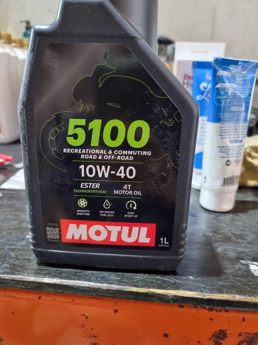 Óleo para motor 4 tempos 10W-40