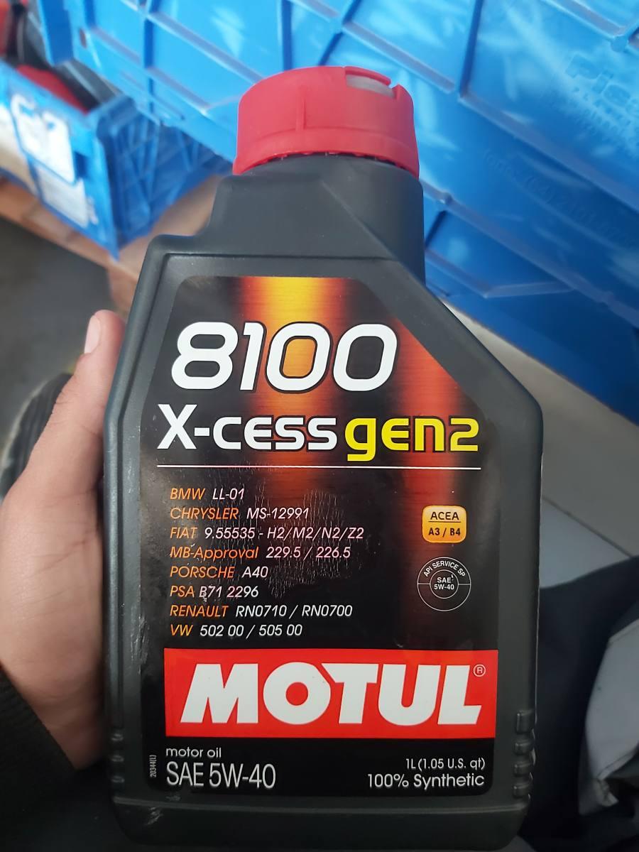 Óleo de motor sintético Motul 8100 X-cess gen2 SAE 5W-40