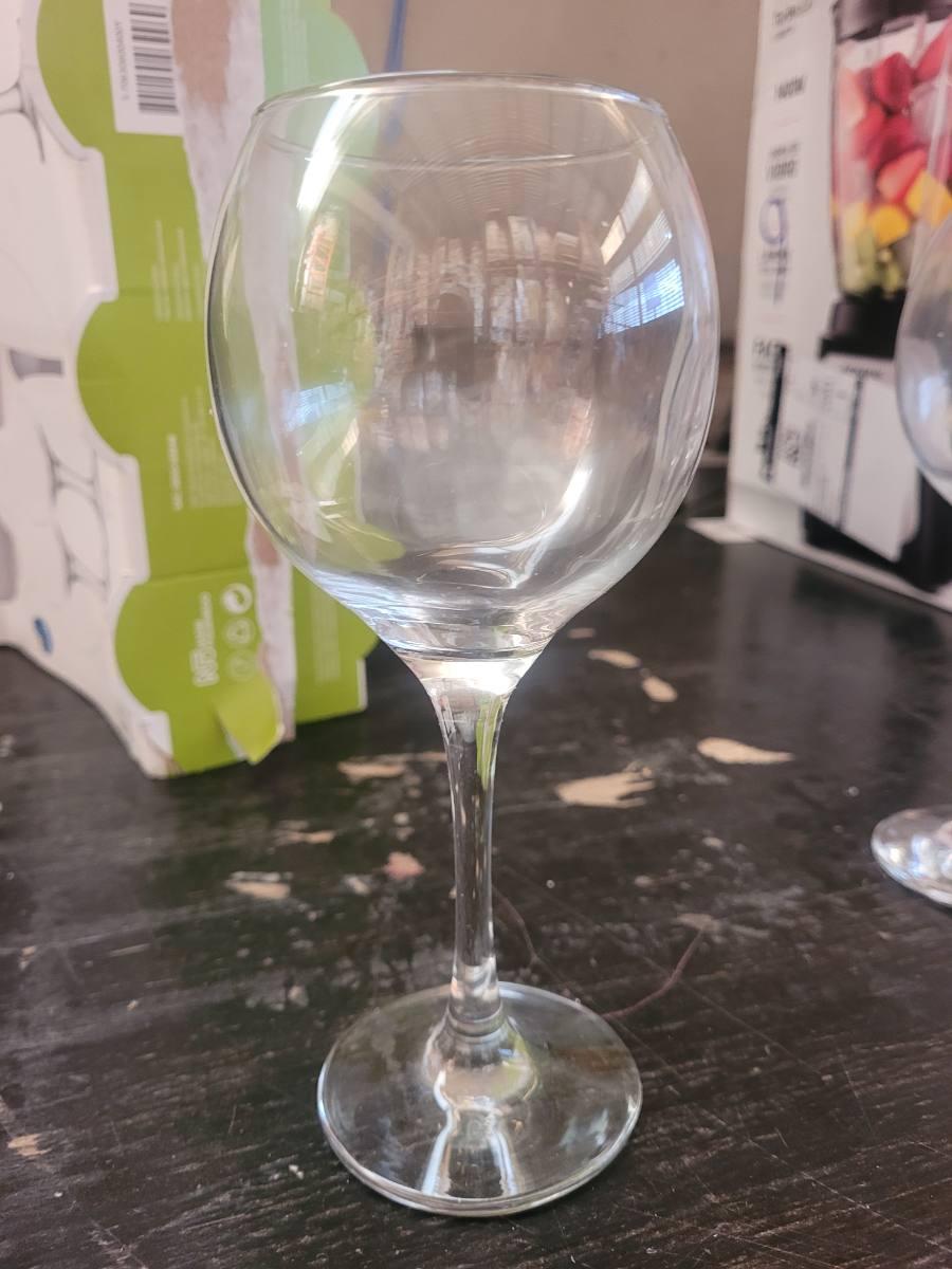 Taça de vidro para vinho