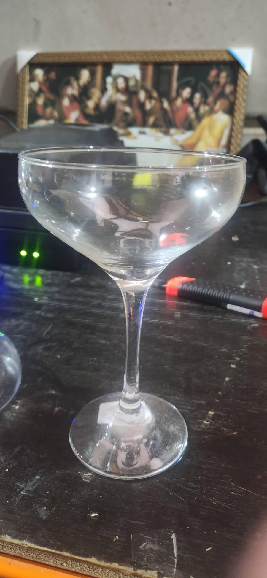 Taça de vidro para bebidas