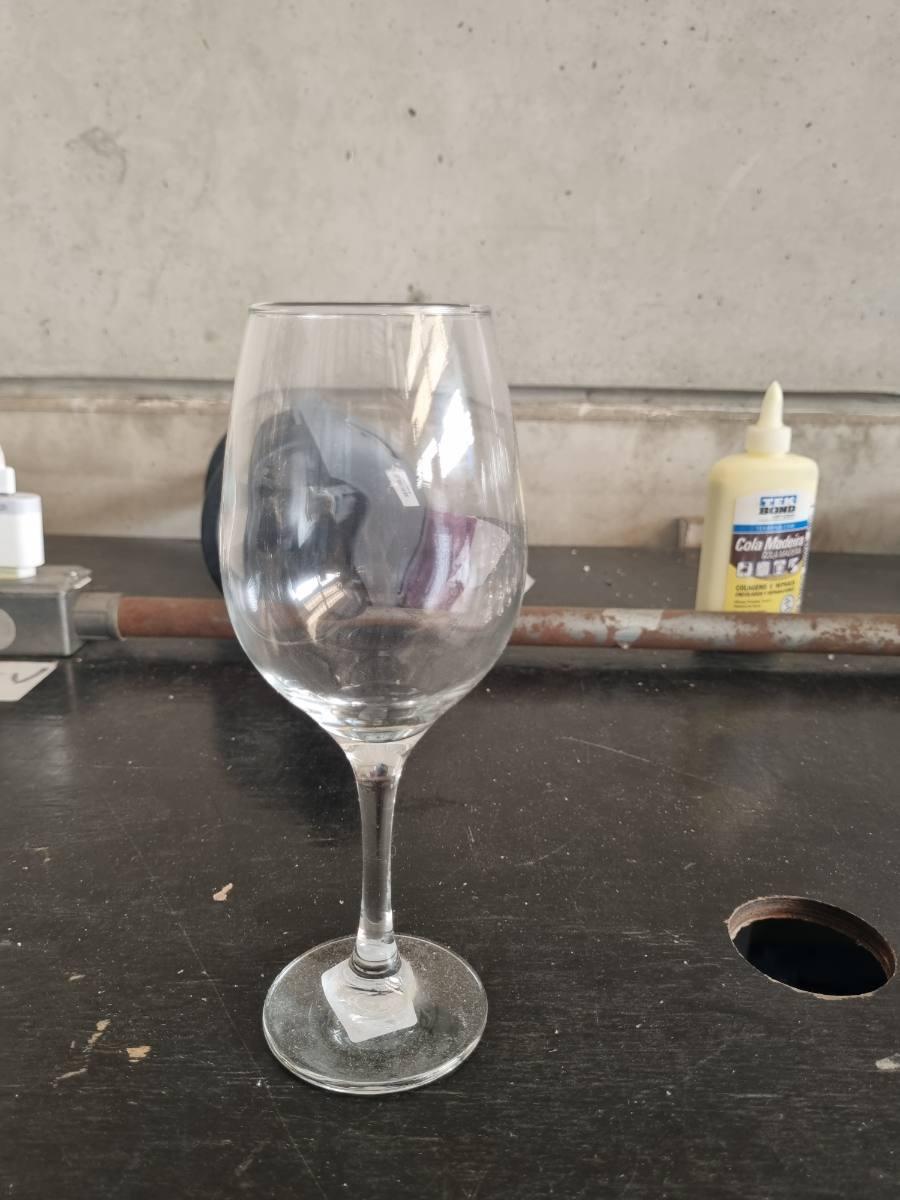 Taça de vidro para vinho