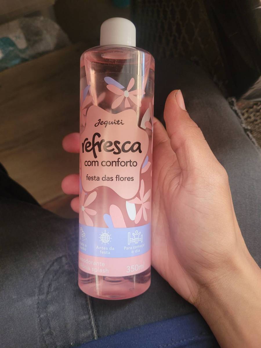 Desodorante colônia splash Refresca com conforto festa das flores