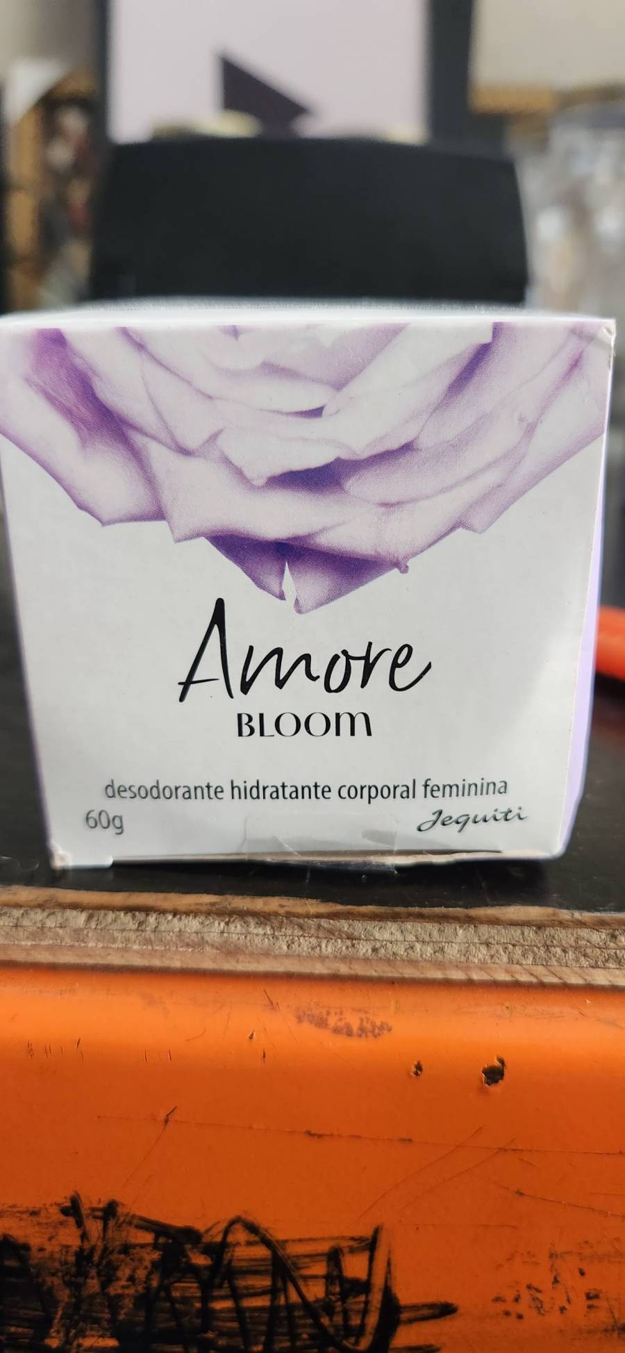 Desodorante hidratante corporal feminina Amore Bloom