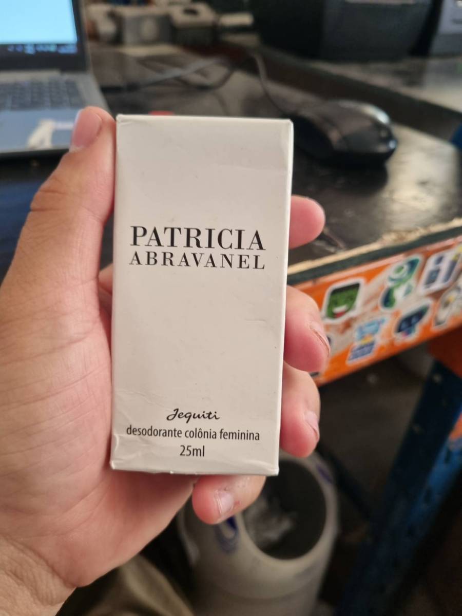 Desodorante colônia feminina Patricia Abravanel Essence