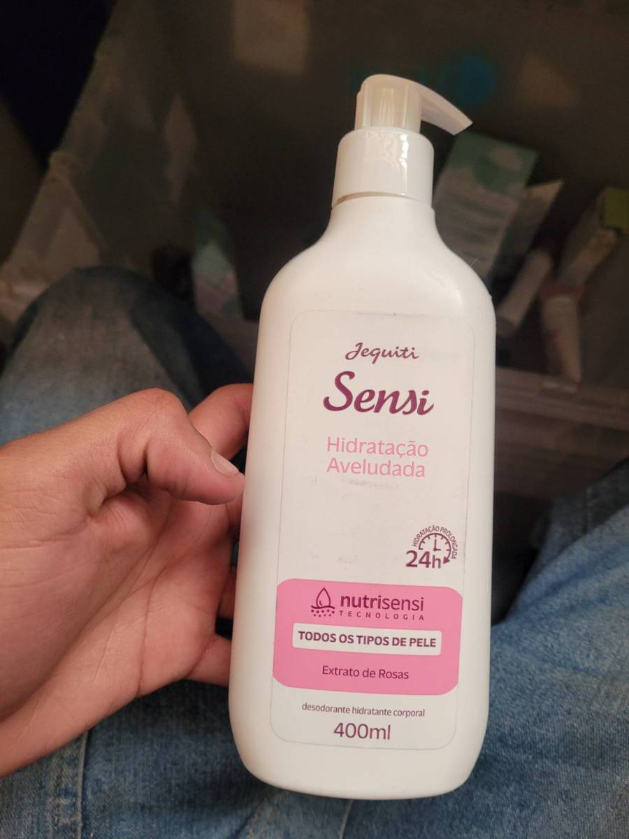 Desodorante hidratante corporal Sensi Hidratação Aveludada