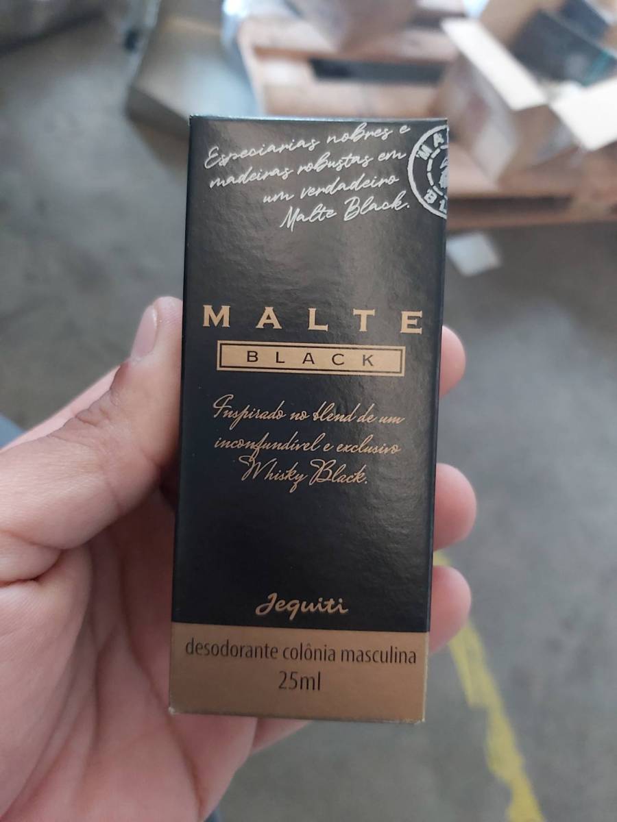 Desodorante colônia masculina Malte Black