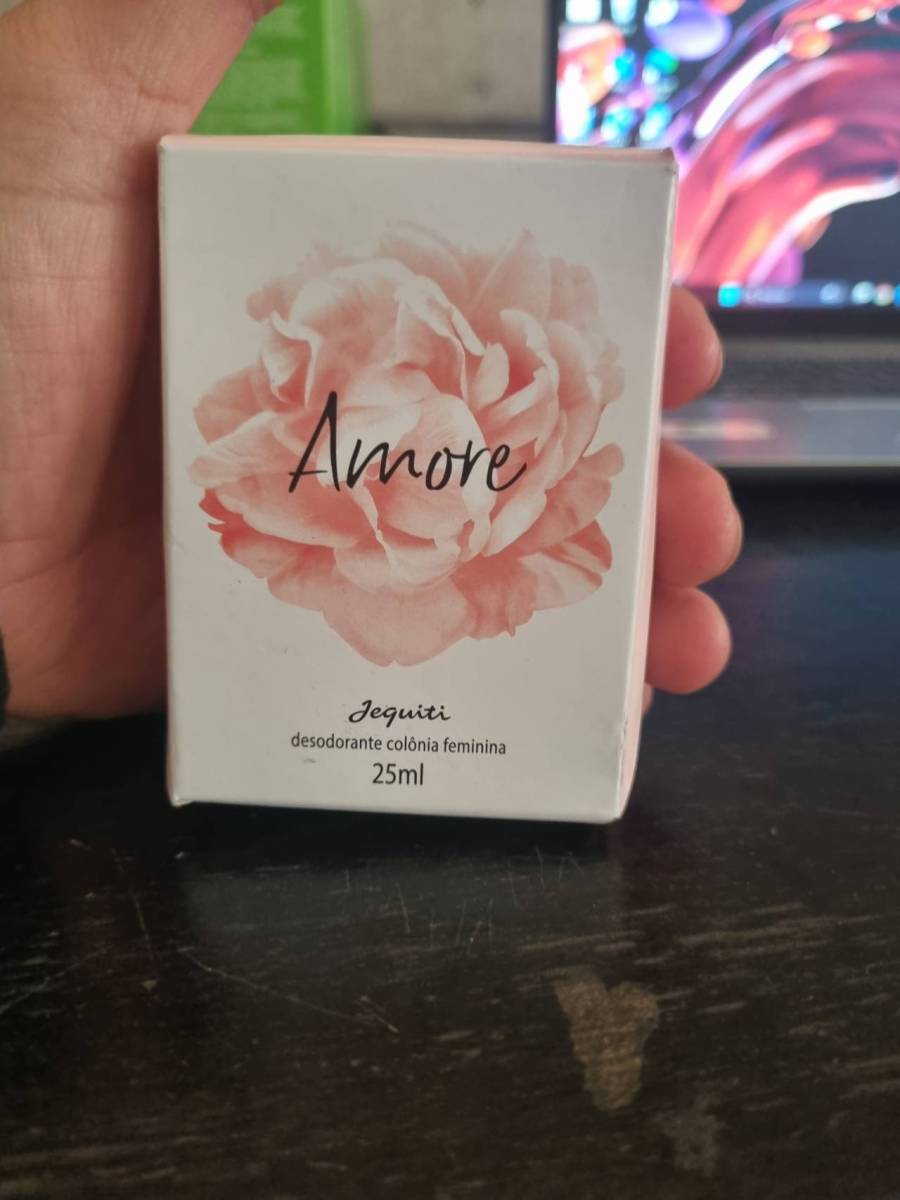 Desodorante colônia feminina Amore Jequiti