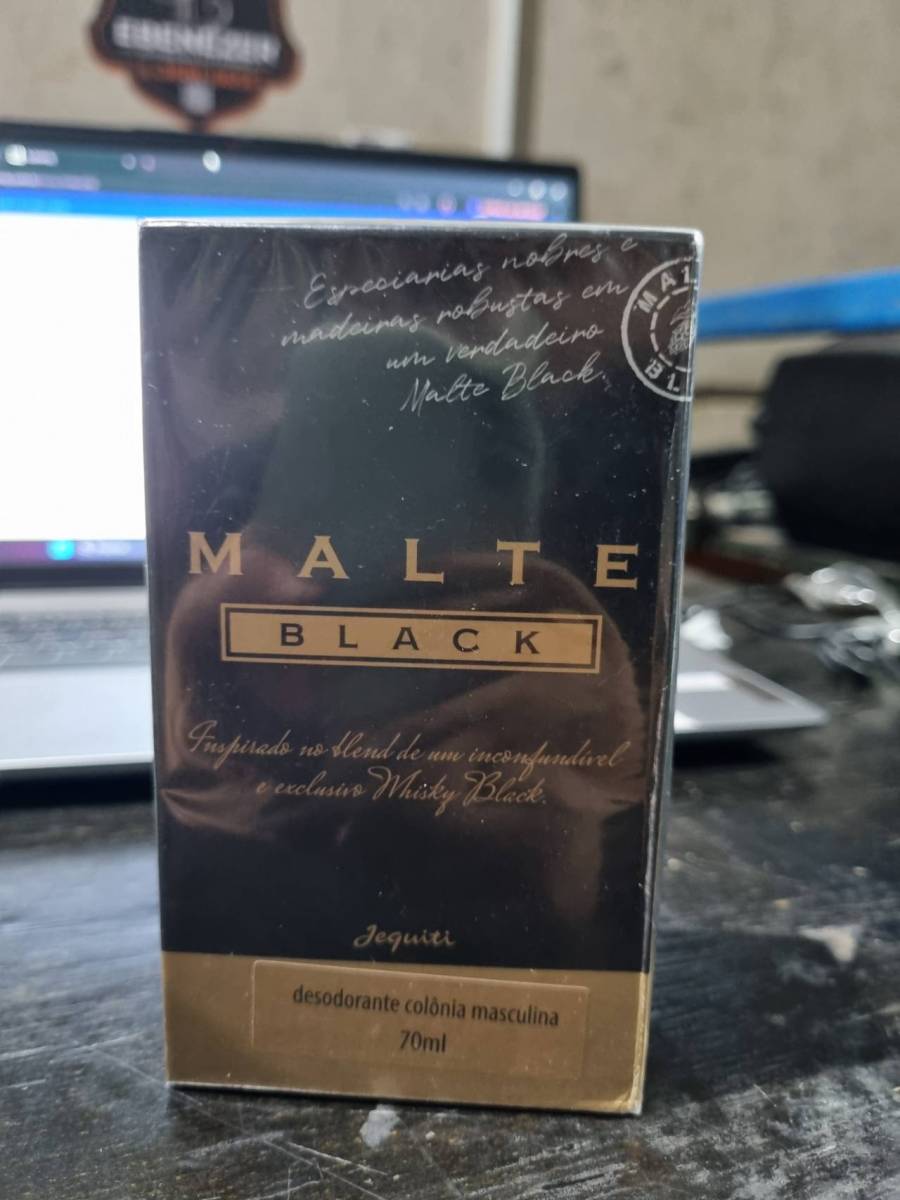 Desodorante colônia masculina Malte Black