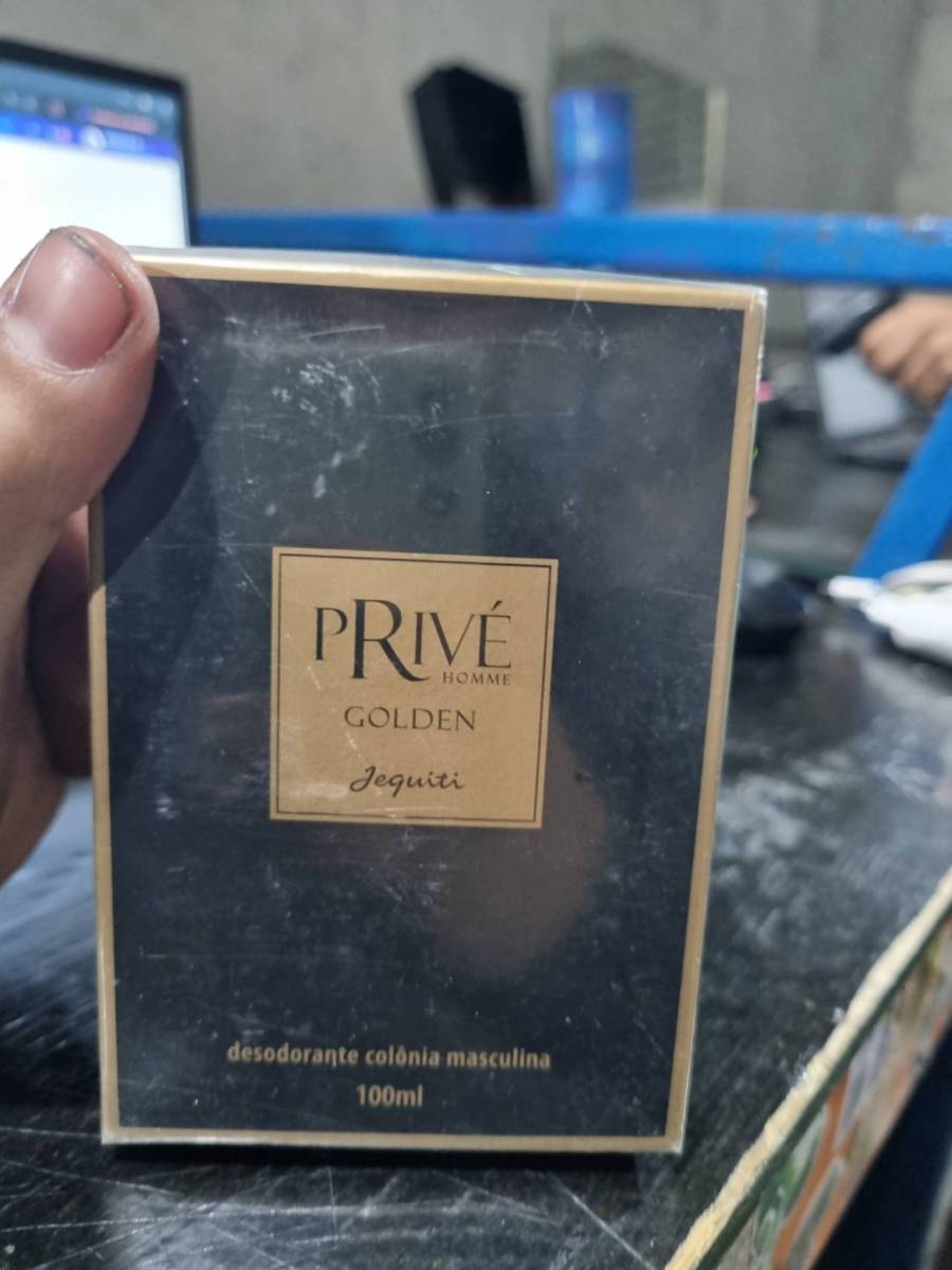 Desodorante colônia masculina Prive Homme Golden
