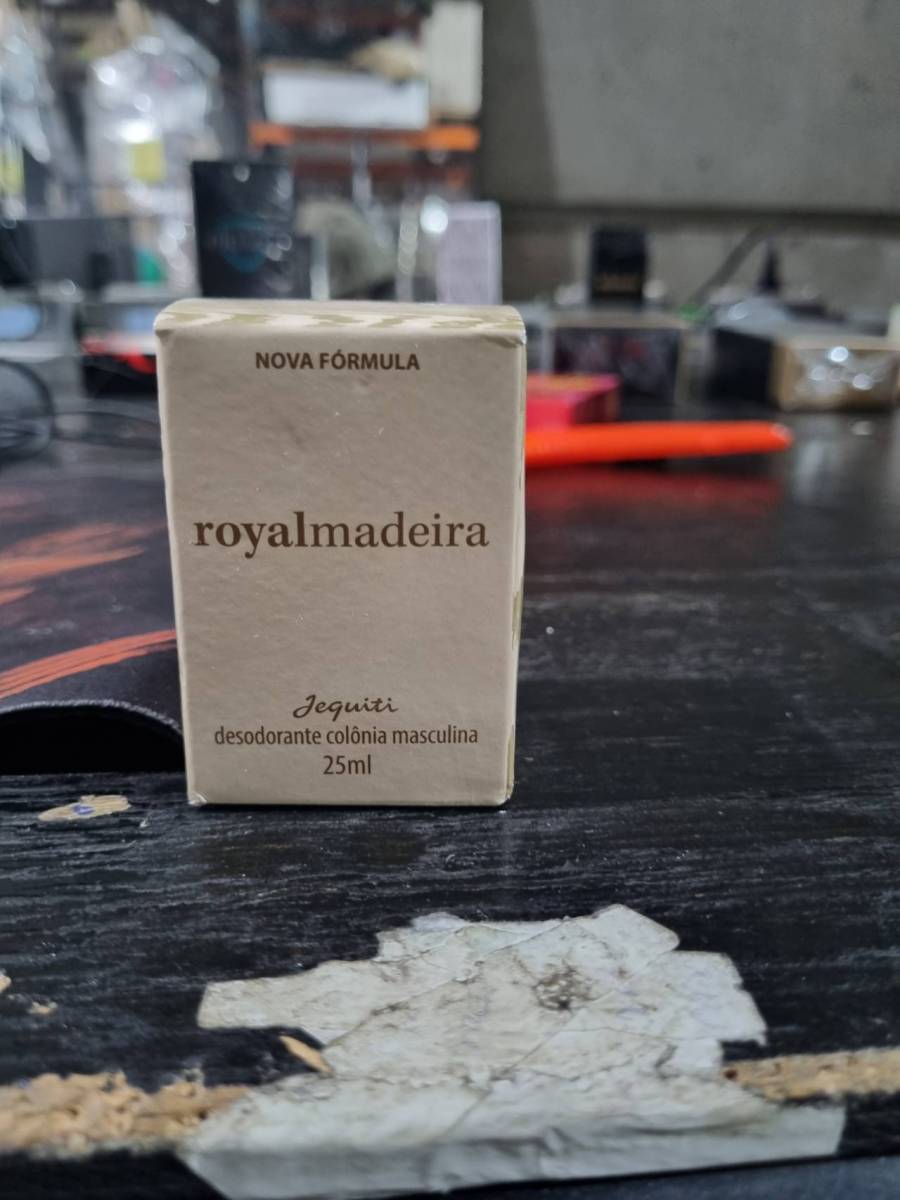 Desodorante colônia masculina Royalmadeira Jequiti