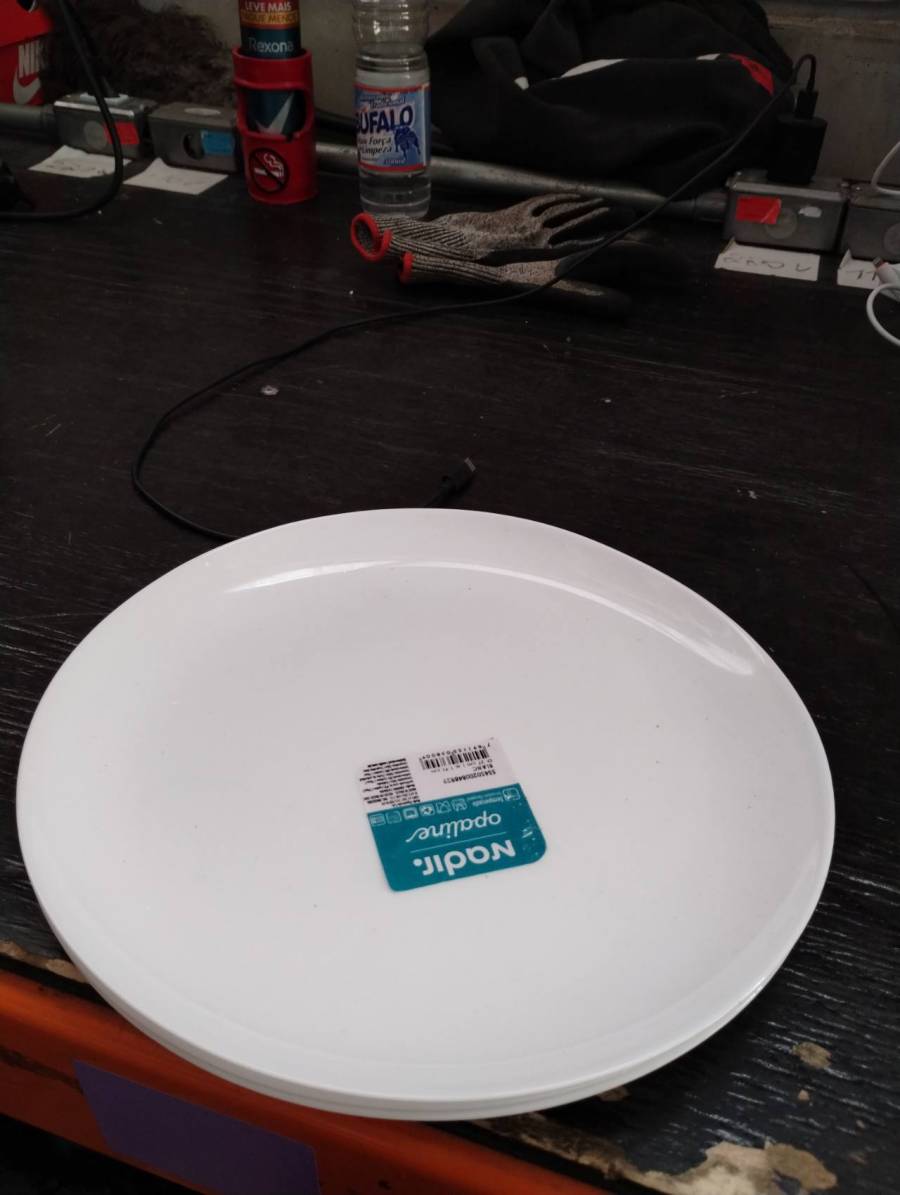 Prato de porcelana opaline