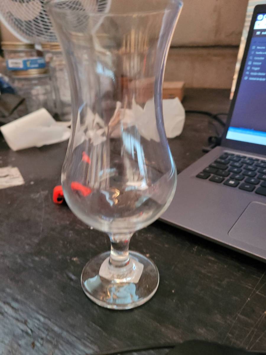 Copo de vidro para coquetel