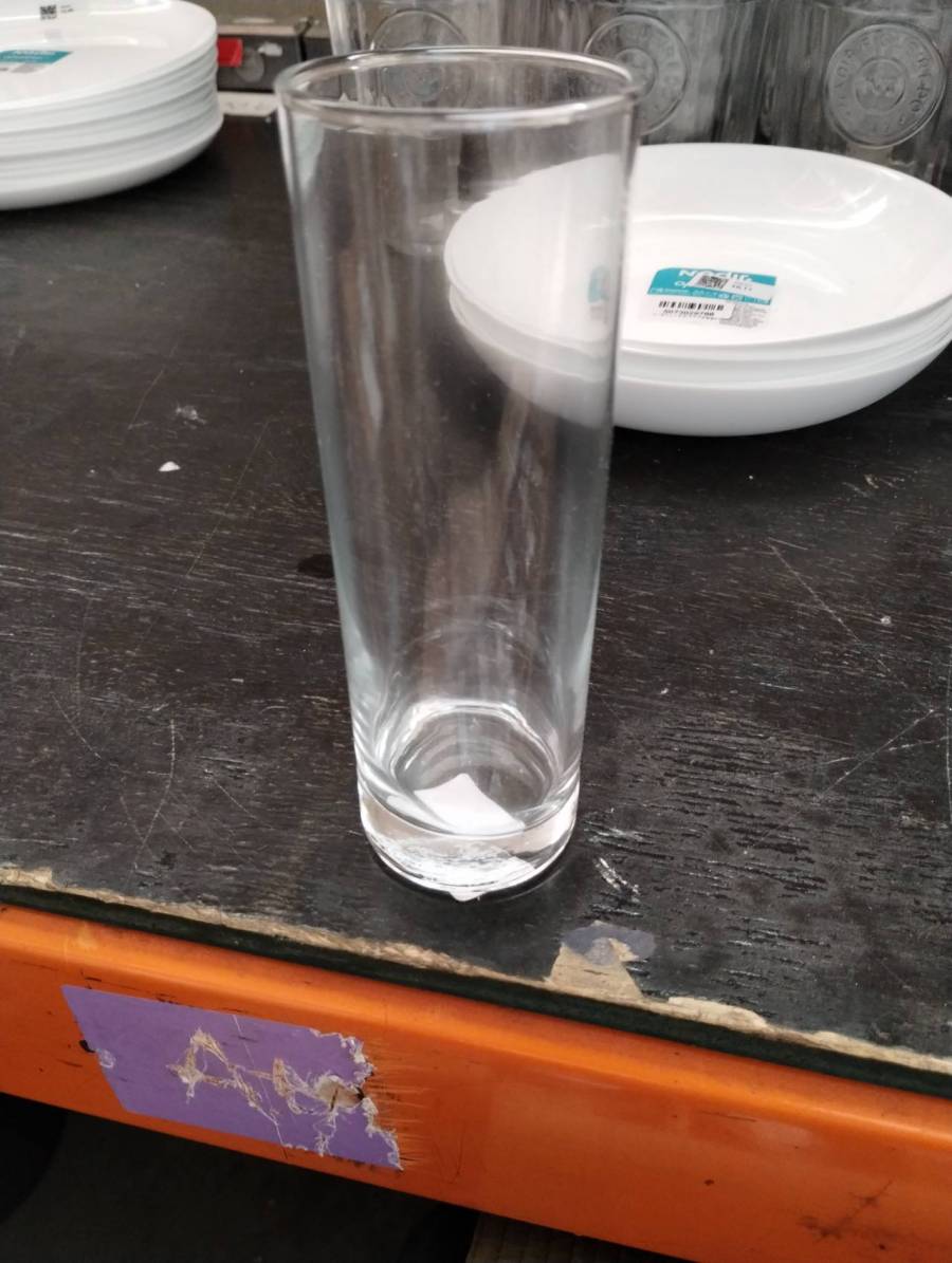 Copo de vidro tipo cilindro