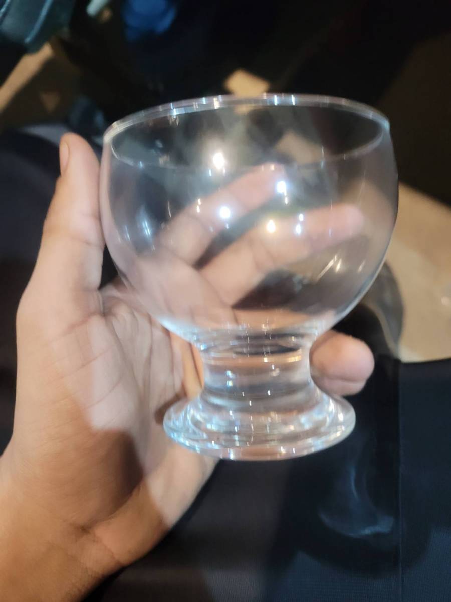 Taça de vidro para bebidas