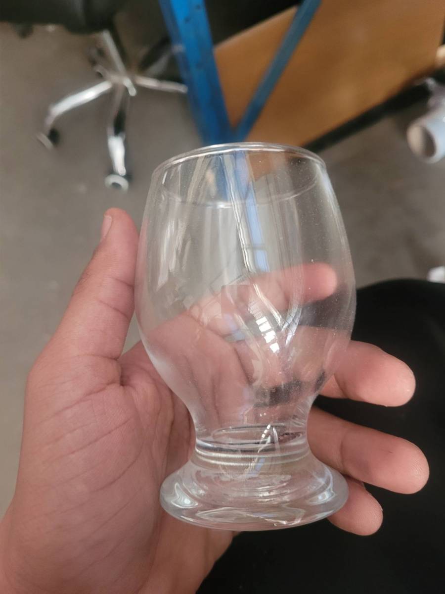 Taça de vidro para bebidas