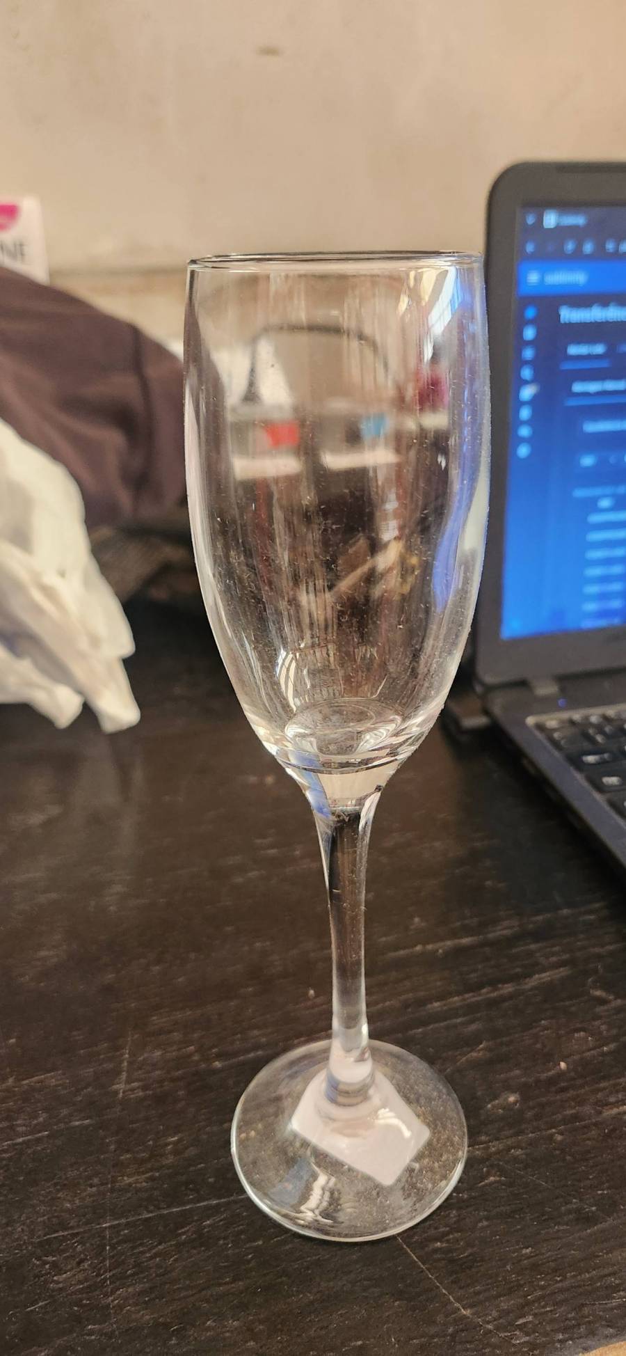 Taça de vidro para bebidas