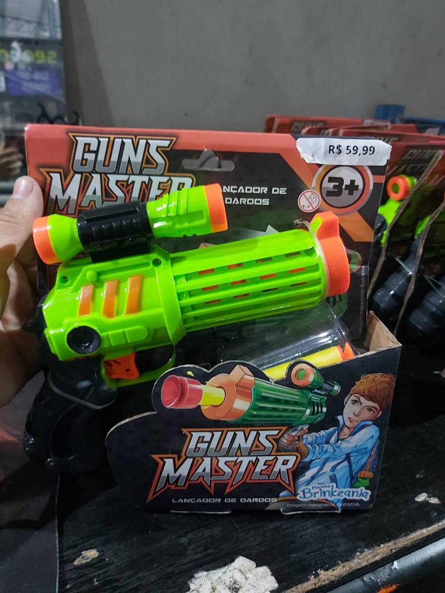Lançador de dardos de brinquedo