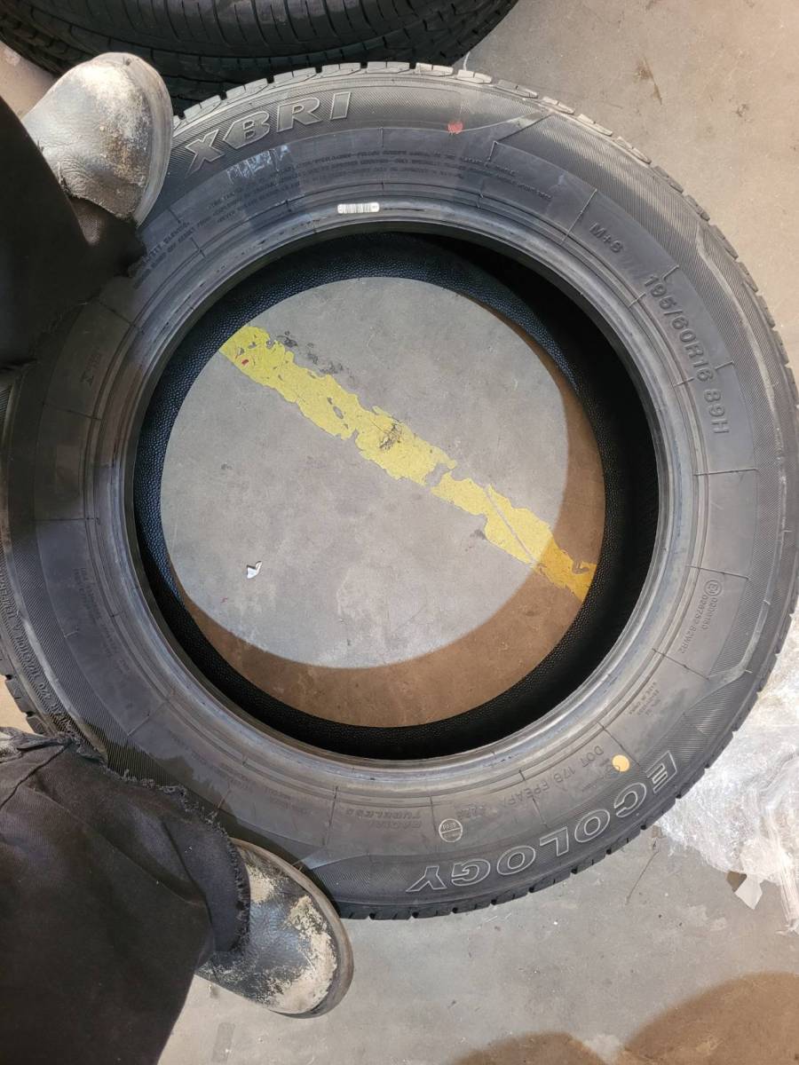 Pneu para automóvel R16