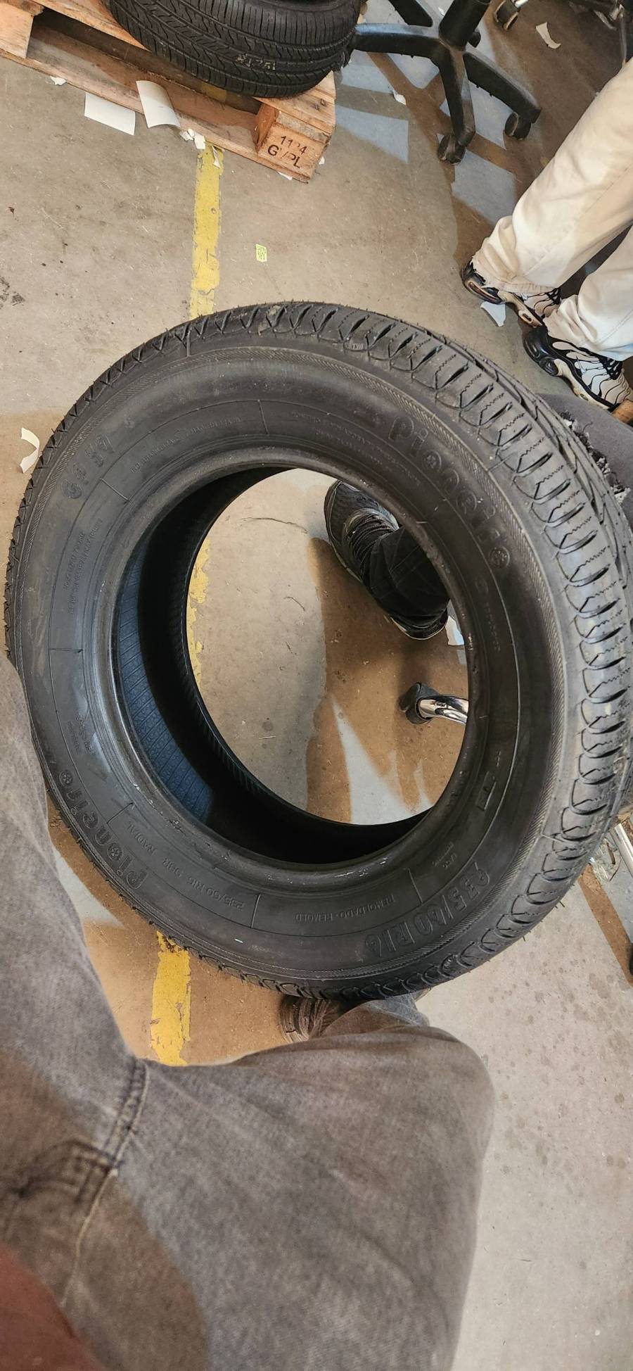 Pneu automotivo