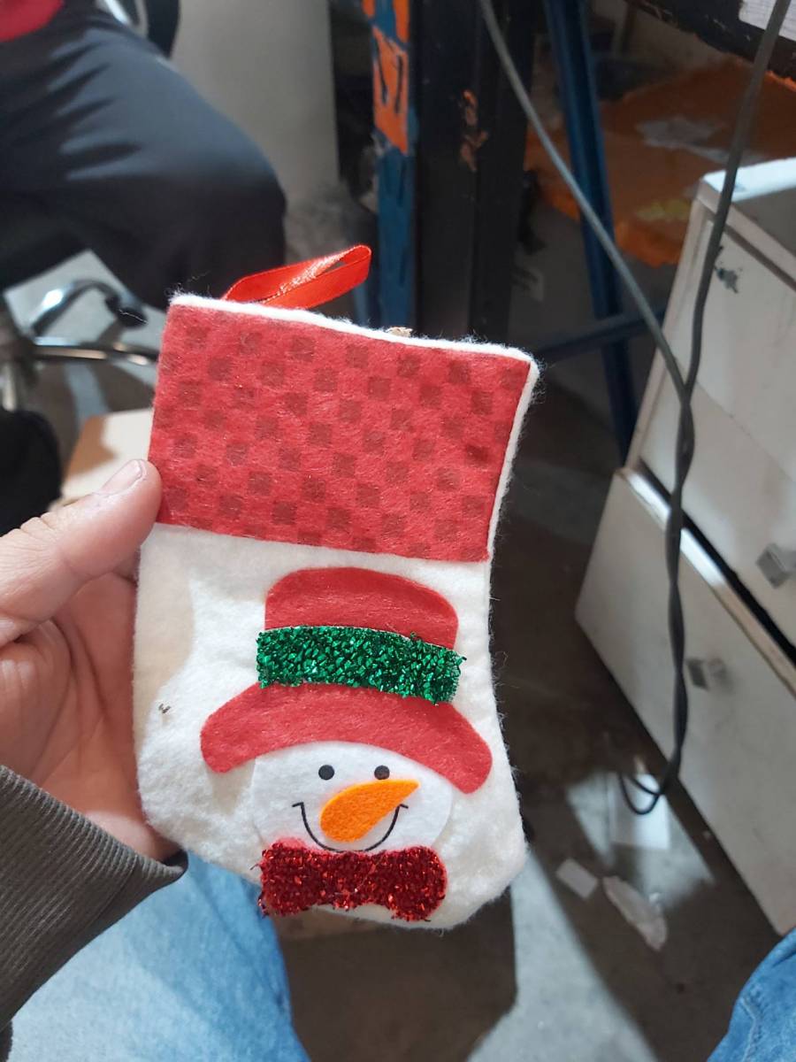 Meia decorativa de Natal com estampa de boneco de neve