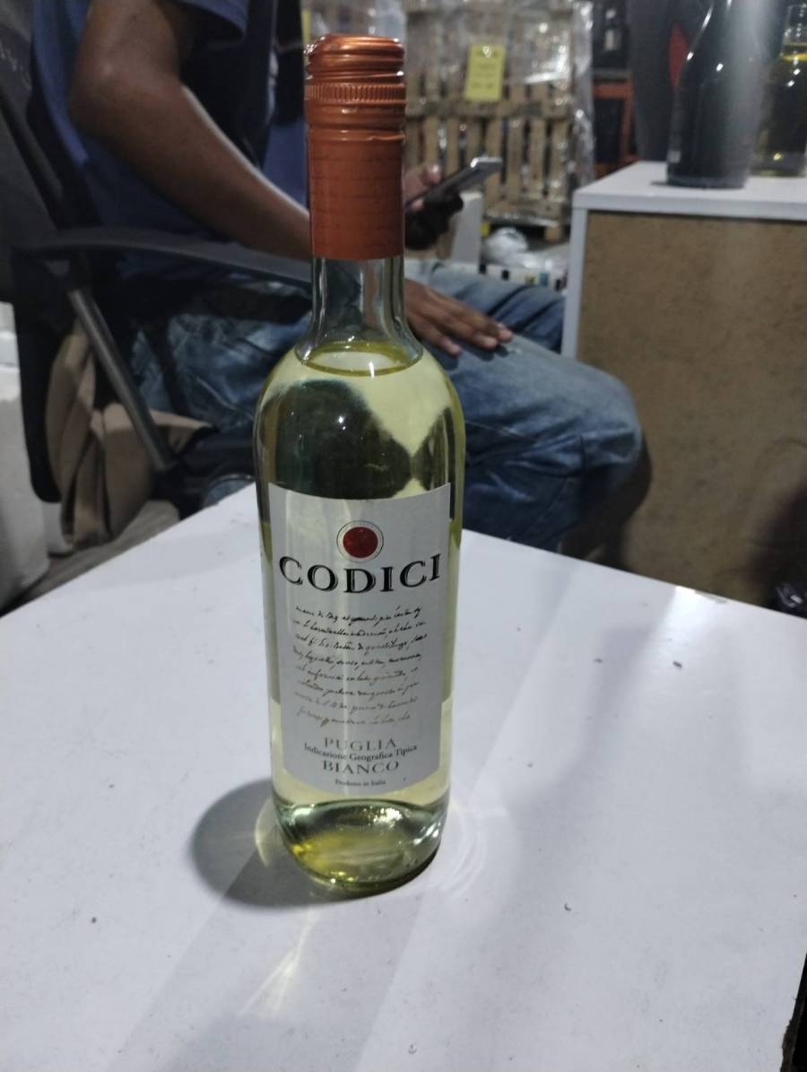 Vinho branco Codici Puglia Bianco