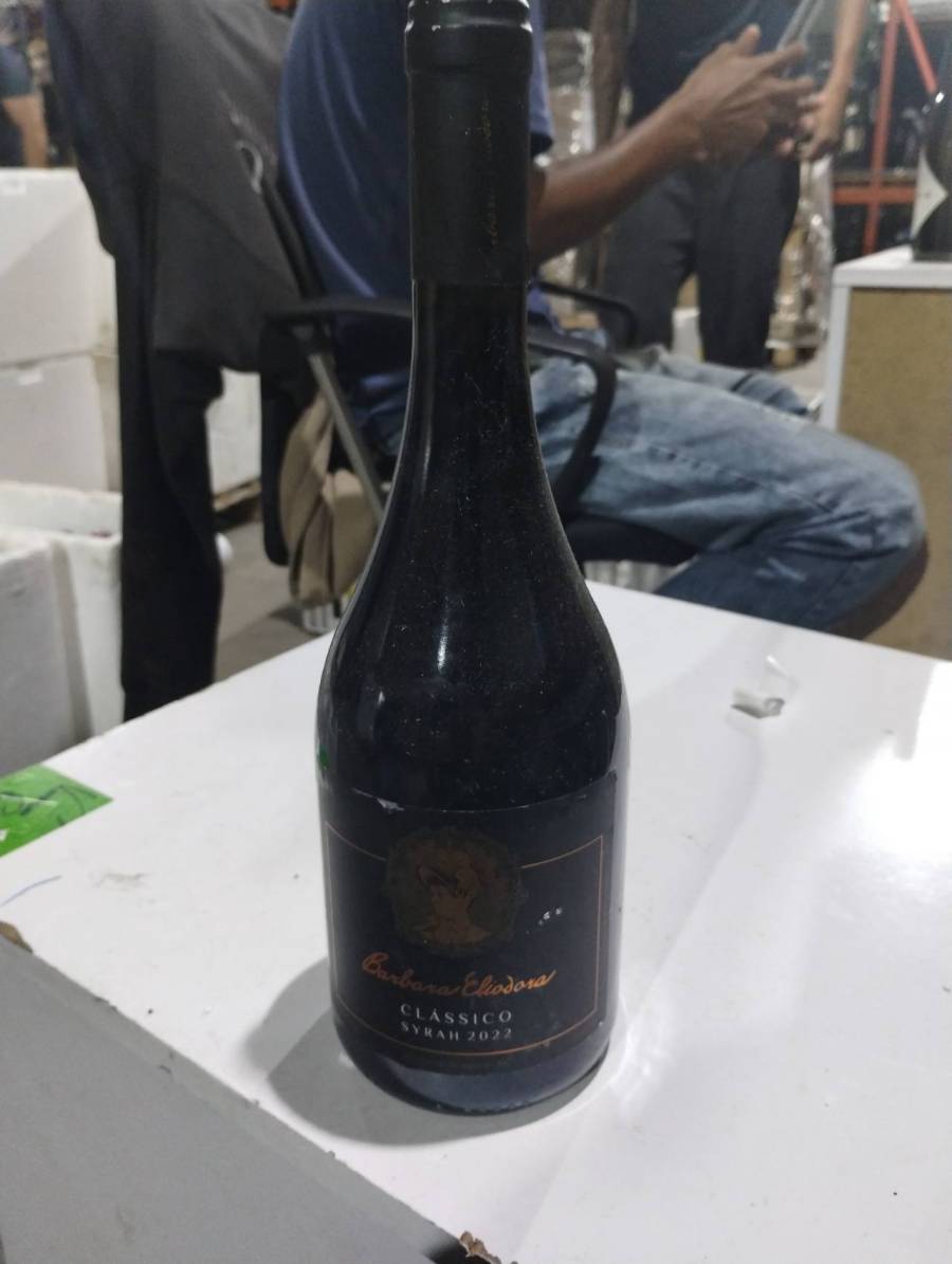 Vinho tinto Clássico Syrah 2022