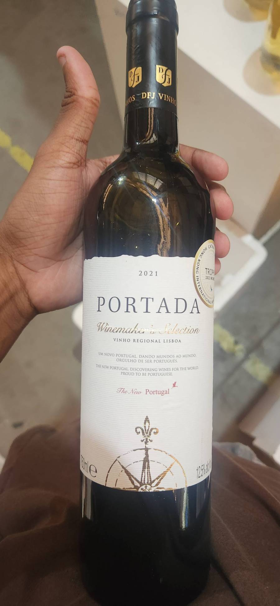 Vinho tinto meio seco Portada Winemaker's Selection 2021