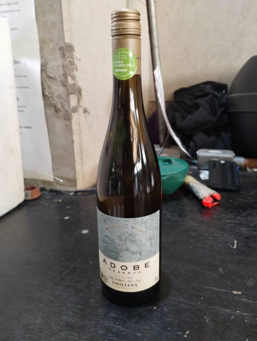 Vinho branco orgânico Adobe Reserva Riesling