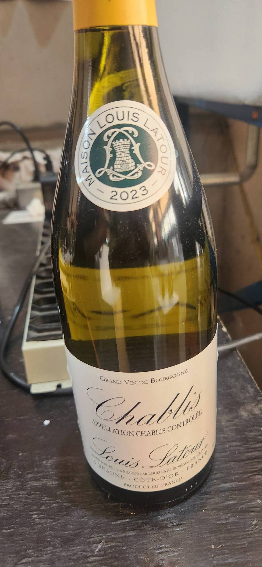 Vinho branco Chablis Louis Latour