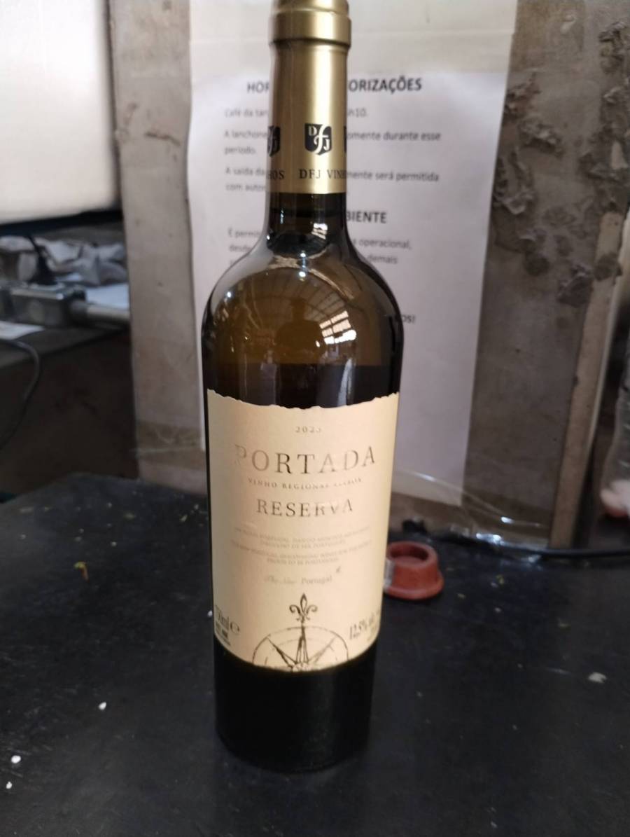Vinho tinto Portada Reserva 2023