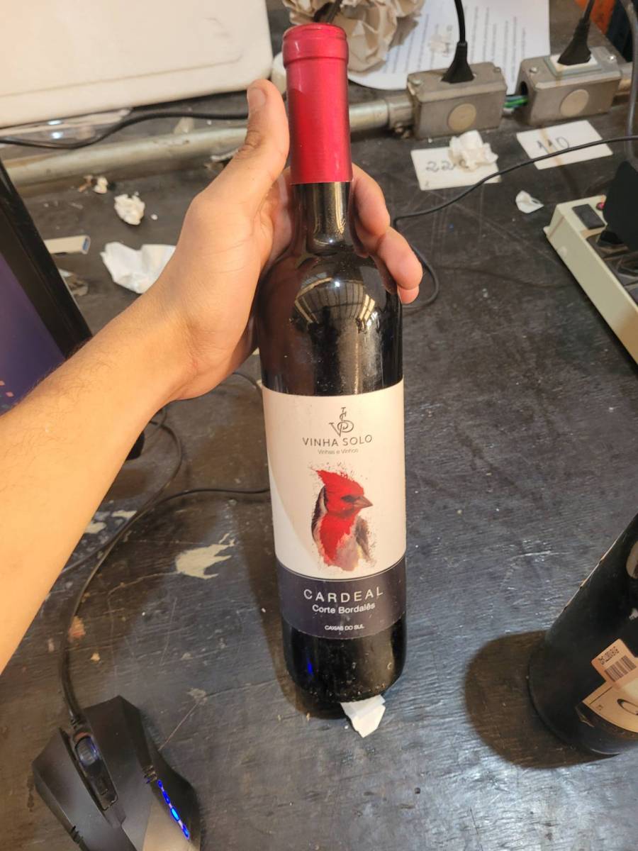 Vinho tinto Cardeal Corte Bordalês