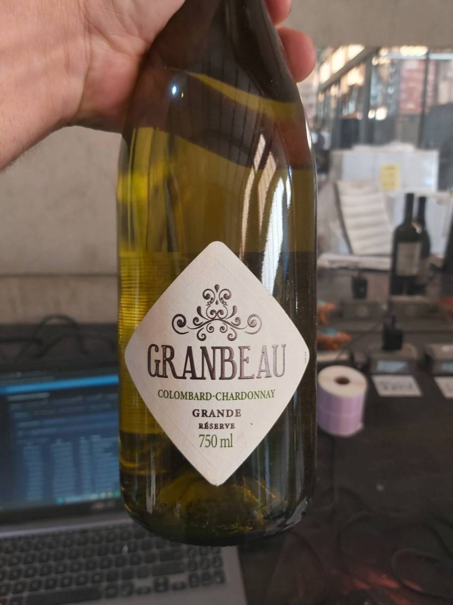Vinho branco Granbeau Colombard-Chardonnay